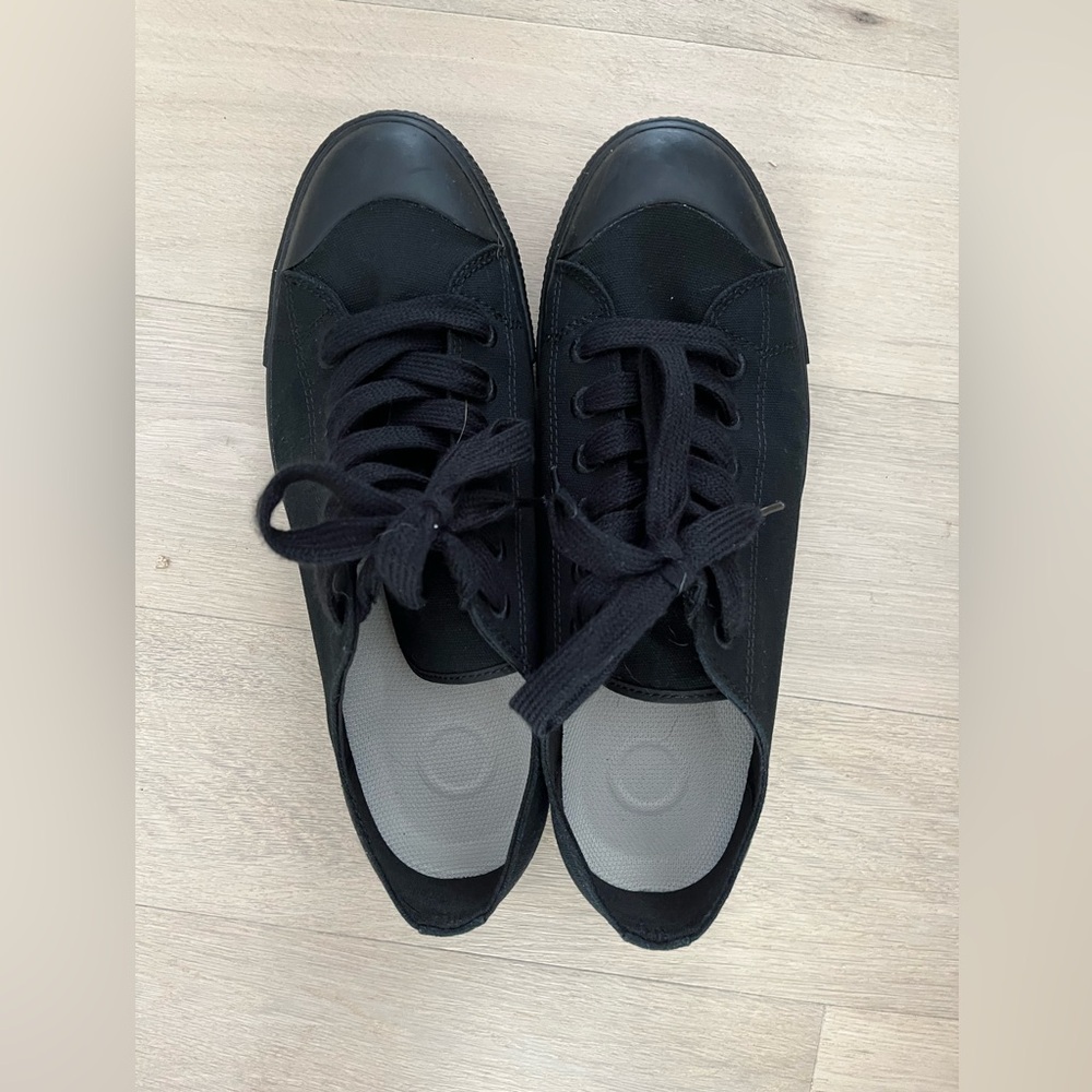 MUJI canvas sneakers unisex (men’s 8.5 size)